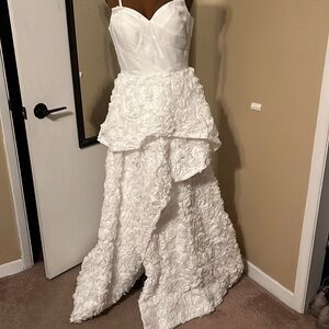 New, with tags, US size 8 white gown with slit and detachable straps.
